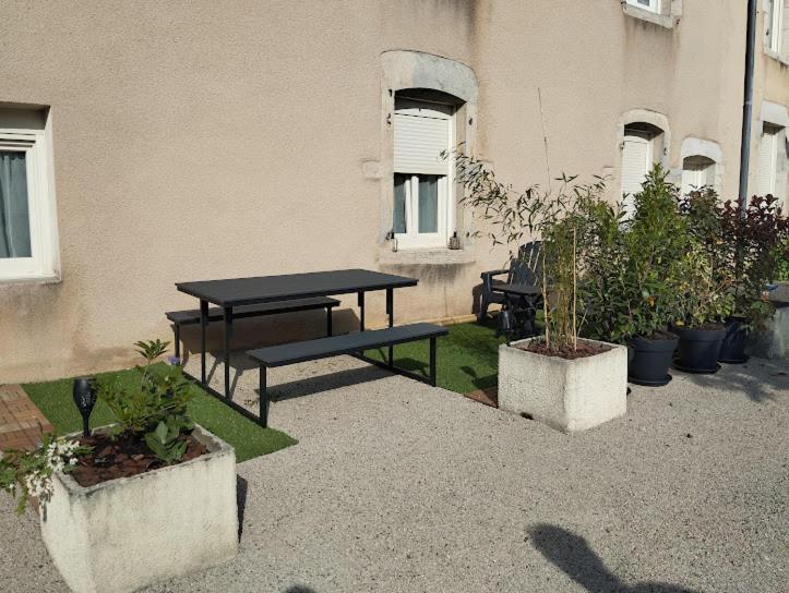 Maison De Village Appartement Rdc Avec Terrasse Gy Exteriér fotografie